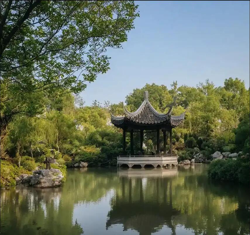 佛山禅城凌乱餐饮有限公司